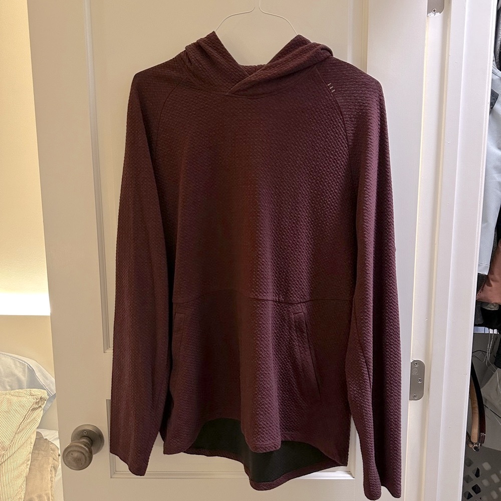 Lululemon At Ease Hoodie Size Large Maroon/Burgundy